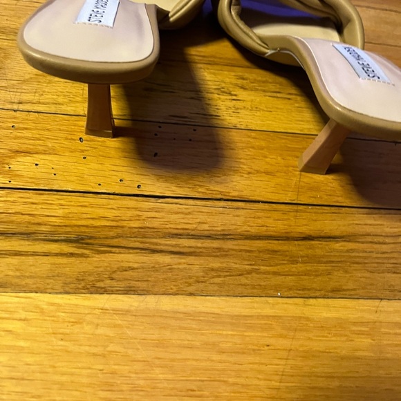 Steve Madden Thai Camel/Tan Padded Square-Toe Mule Heels - Picture 4 of 5